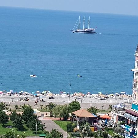 Apt Khimshiashvili 11 Apartment Batumi Exterior photo